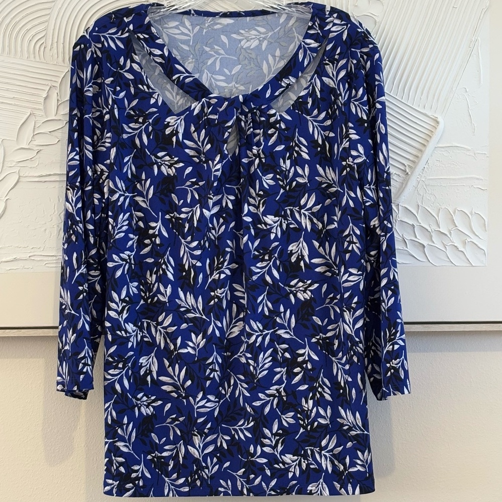 meison Women's 3/4 Sleeve Twist Neck Blue Floral Blouse Top Shirt